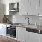 City Center Parking Sea View Apartment Aquamarine