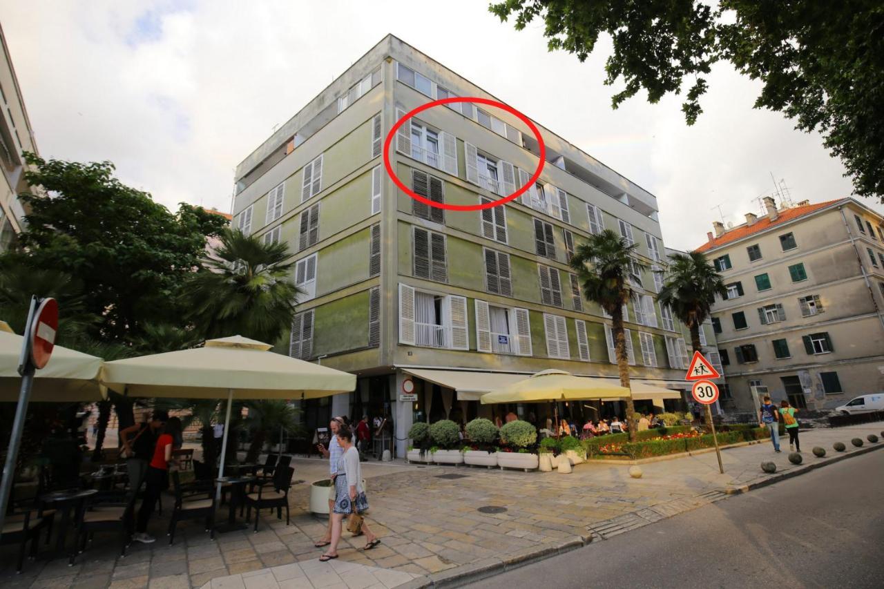 City Center Parking Sea View Aquamarine *