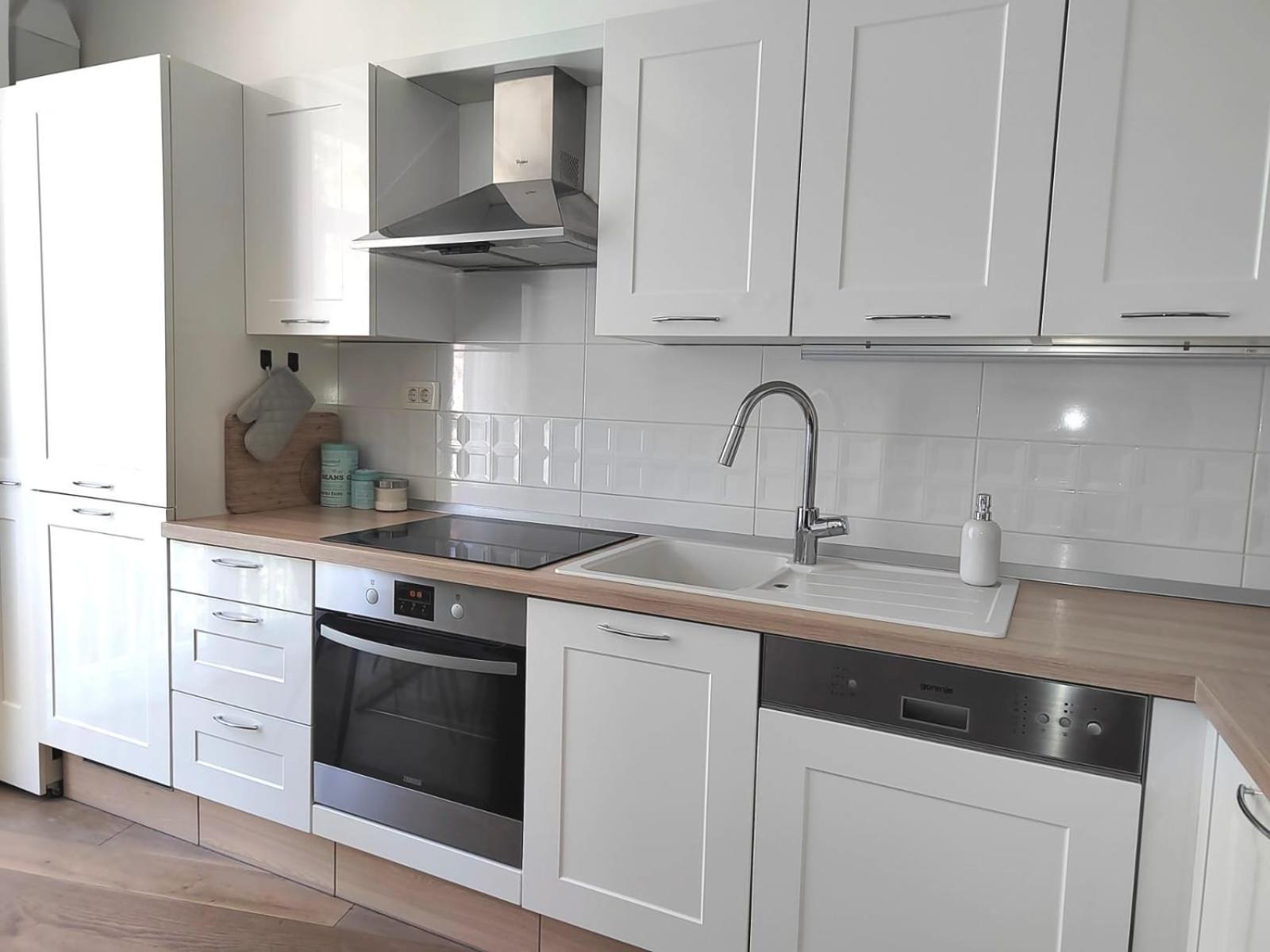 City Center Parking Sea View Aquamarine Appartement *